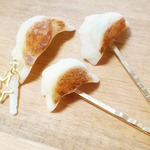 餃子ヘアピン２個＆ストラップセット★リアルフェイクデコ★