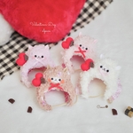  【受注制作】《ハリネズミ用被り物》ハートを届けるアルパカさん帽子🦙💗(バレンタイン限定品)
