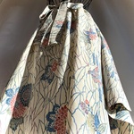 ミモレ丈 陰浅葱いろのオシドリと四季折々の草花の着物地スカート ウエストリボン付き♪着物リメイク