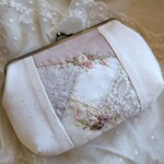 アンティークレース*リボン刺繍*ビーズ刺繍*パッチワーク*がま口