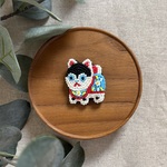 《郷土玩具シリーズ》ビーズ刺繍・犬張り子ブローチ《受注生産》