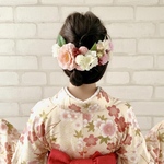 成人式、卒業式、結婚式、ピンク椿とマムの和装用、髪飾り、ヘアーアクセサリー