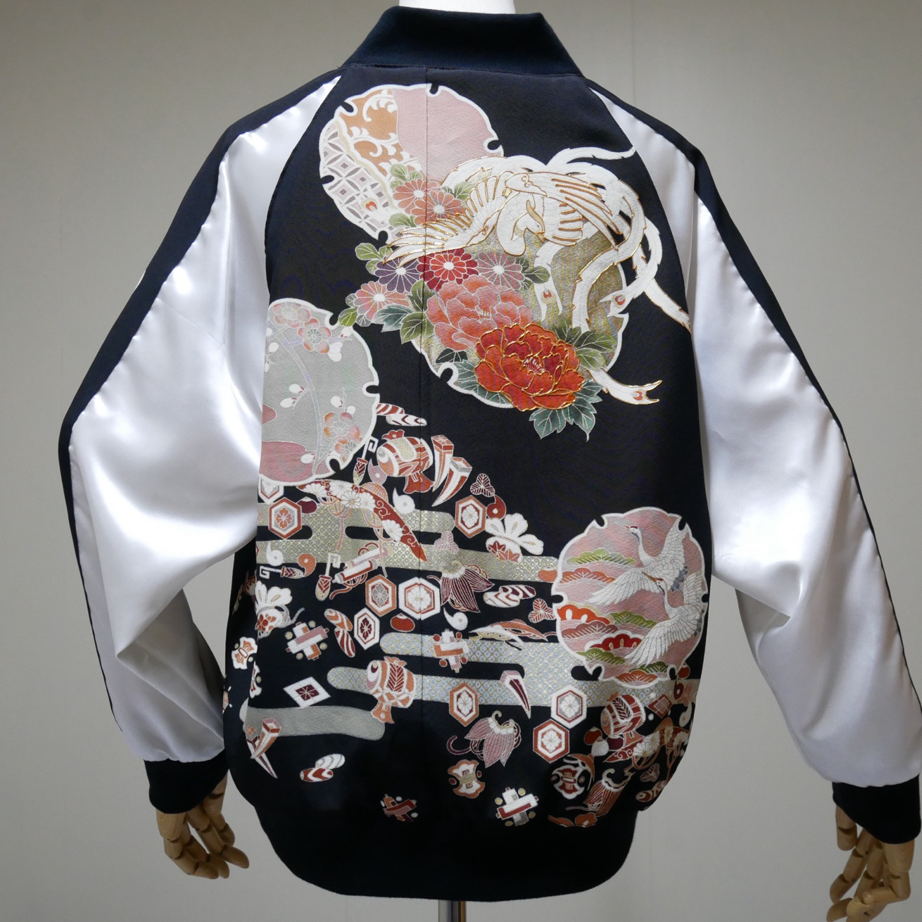 着物スカジャン M 吉祥宝尽し模様