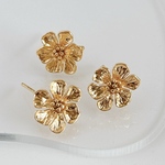 ［1ペア］ピアス金具 / 花・フラワー / 12mm / ゴールド / ピアスポスト / ピアスパーツ / 高品質パーツ / アクセサリーパーツ / ハンドメイド素材 / cp594