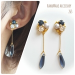 ネイビービジューピアス