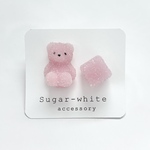 Sugar bear ✵ お砂糖になっちゃったクマさんと角砂糖の耳飾り《 SAKURA PINK 》  ピアス / イヤリング   アシンメトリー  シンプル