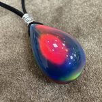 🌈ハイブリッドオパールブラックオーロラペンダント🩵🌈