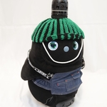 スイカヘルメット風ニット帽子（三角柄）