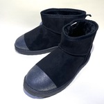 ◆Lサイズ(24.0cm〜24.5cm)・SALE◆ つま先まで暖かい🎵バイカラーショートボアブーツ (ブラック)