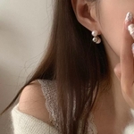 ꫛꫀꪝ✧‧˚3連のパール痛くないイヤリング　つぶつぶイヤリング