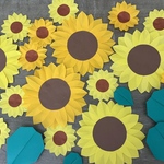 ひまわり　葉っぱ　花　折り紙　ハンドメイド　壁面飾り　夏　お祝い