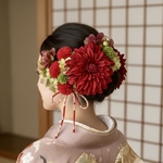 成人式、卒業式、結婚式、赤い大輪ダリアの髪飾り、ヘッドドレス、造花、和装、洋装、着物