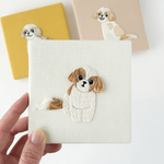  小さな刺繍パネル《シーズー/アイボリー》