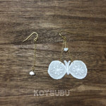 華奢なチェーンと、淡水パールのpartyピアス*。ミナペルホネン