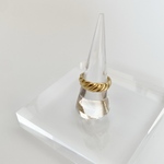 twist ring(b)