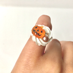 ハロウィンケーキのリング《送料無料》〔Haru-No-Umi ジュエリー店〕