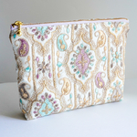 インド刺繍ポーチ インド刺繍リボン インド刺繍生地 メイクポーチ 化粧ポーチ フラットポーチ  サニタリーポーチ マルチポーチ スリムポーチ ザリ刺繍