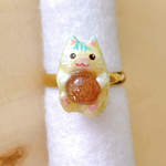 黄色トラ猫さん(UVカラーチェンジ) 　サンストーンのリング