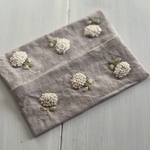 刺繍ポケットティッシュカバー　くすみピンク
