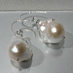 オイスターバロックパール　ピアス　大粒バロック淡水パール　シルバー925フック　25mm up