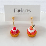 いちごとさくらんぼのフルーツタルト【ピアス/イヤリング】ミニチュア