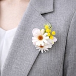 結婚式＊卒業＊入学式＊髪飾り＊繊細で美しいマーガレットとミモザとコサージュ＊ブローチ