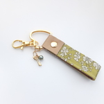 IBERTY　Capel　ラフランス　J15M　本革のキーチャーム(Ｇ)　