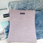 ブックポーチ(単行本・文庫本サイズ)　ヌビキルト　アーモンドブラウン　チェリー刺繍　20cmファスナー 縦長ポーチ
