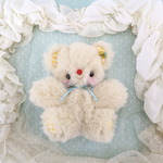 ハチクマのぬいぐるみ