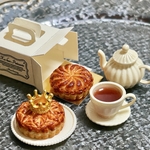 No.5  【ミニチュア】王様はだれ？ 幸福を運ぶガレット・デ・ロワと紅茶のセット