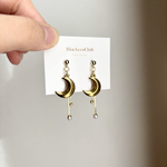 H219.🌙圧倒的存在感 月ピアス イヤリング 星 宇宙 ステンレス ゴールド ゆれる 華やか 特別 スター gold 個性的 大人可愛い お呼ばれ 金属アレルギー対応 キラキラ