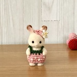 たっち赤ちゃんのイチゴのお洋服(ピンク)　シルバニアファミリー