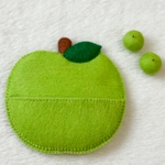 【フェルト】りんごのお布団🍏ミニチュアお人形遊び用