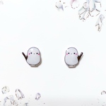 ～小さなピアスシリーズ〜シマエナガのピアス/ノンホールピアス(樹脂イヤリング)