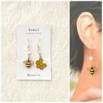 【アシンメトリー】ミツバチ　蜂蜜　ピアス　イヤリング
