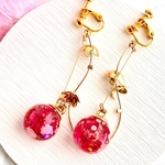 金具変更可🌸春限定🌸かすみ草桜風ハーバリウムイヤリングピアス🌸