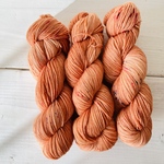 手染め毛糸◯盗まれたフレーバー◯スパイスミルクキャラメル(merino80)ソックヤーン