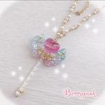 【SALE】【50%オフ】天使の羽のリボンステッキペンダント♡オーロラ