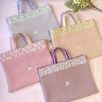 インコ刺繍花柄ヌビレッスンバッグ-手さげバッグ 入園入学　小鳥 セキセイ オカメ コザクラ　サイズオーダー　お名前刺繍　名入れ