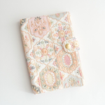 インド刺繍のマルチケース インド刺繍 通帳入れ おくすり手帳 母子手帳入れ カードケース ポーチ A6対応