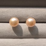 淡水パール　オレンジ　9ミリ一粒ピアス