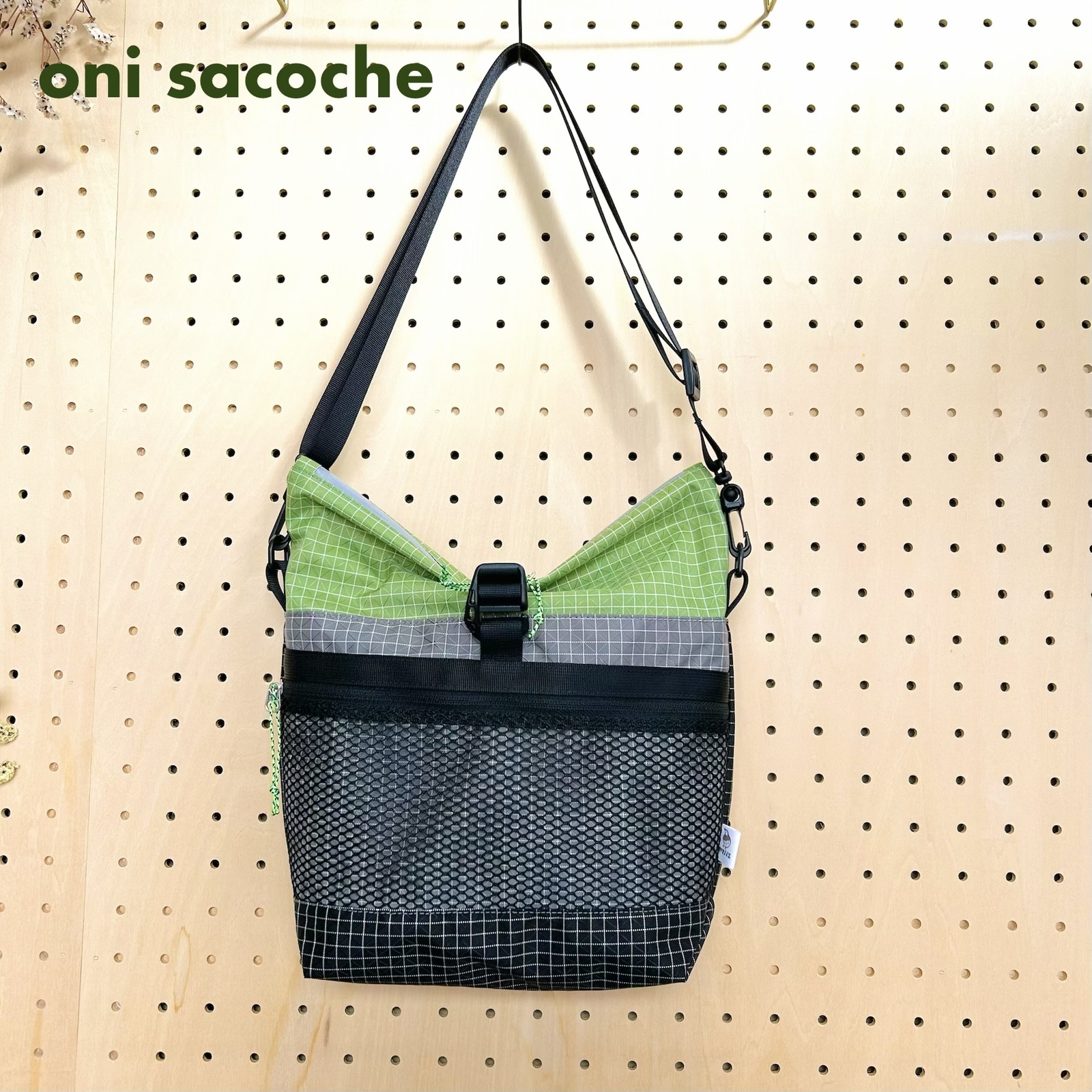 オニサコッシュ