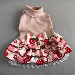 🐶オーダー◇いちご柄ニット◇フリルスカート◇ピンク
