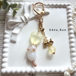 💛フロストハートとシャム猫ちゃんのキーホルダー🐱(レモンイエロー💛)チャーム付き/レジン/ねこ/ネコ/推し色
