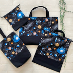 ＊入園入学2026＊黒宇宙柄＊レッスンバッグ＊シューズ入れ＊体操服入れ＊歯ブラシコップ入れ＊ナップサックに変更も可能♪