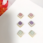 【送料無料あり】上品カラーの大人ピアス／sonssmile