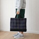 レッスンバッグ　手提げバッグ　タータンチェック　男の子　女の子　おしゃれ　シンプル　絵本バッグ　黒　青　無地　オーダー　小学校　幼稚園　保育園　入園準備　入学準備　チェック　無地　大きめ　高学年　
