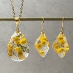【2点セット】氷に咲く、光のミモザ 耳飾り＆ネックレス【期間限定】