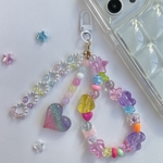 \ちゅるんハート💖/夢かわパステルな平成ビーズキーホルダー🍬🌈
