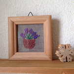 【送料無料】ラベンダー刺繍のミニ額 花かご